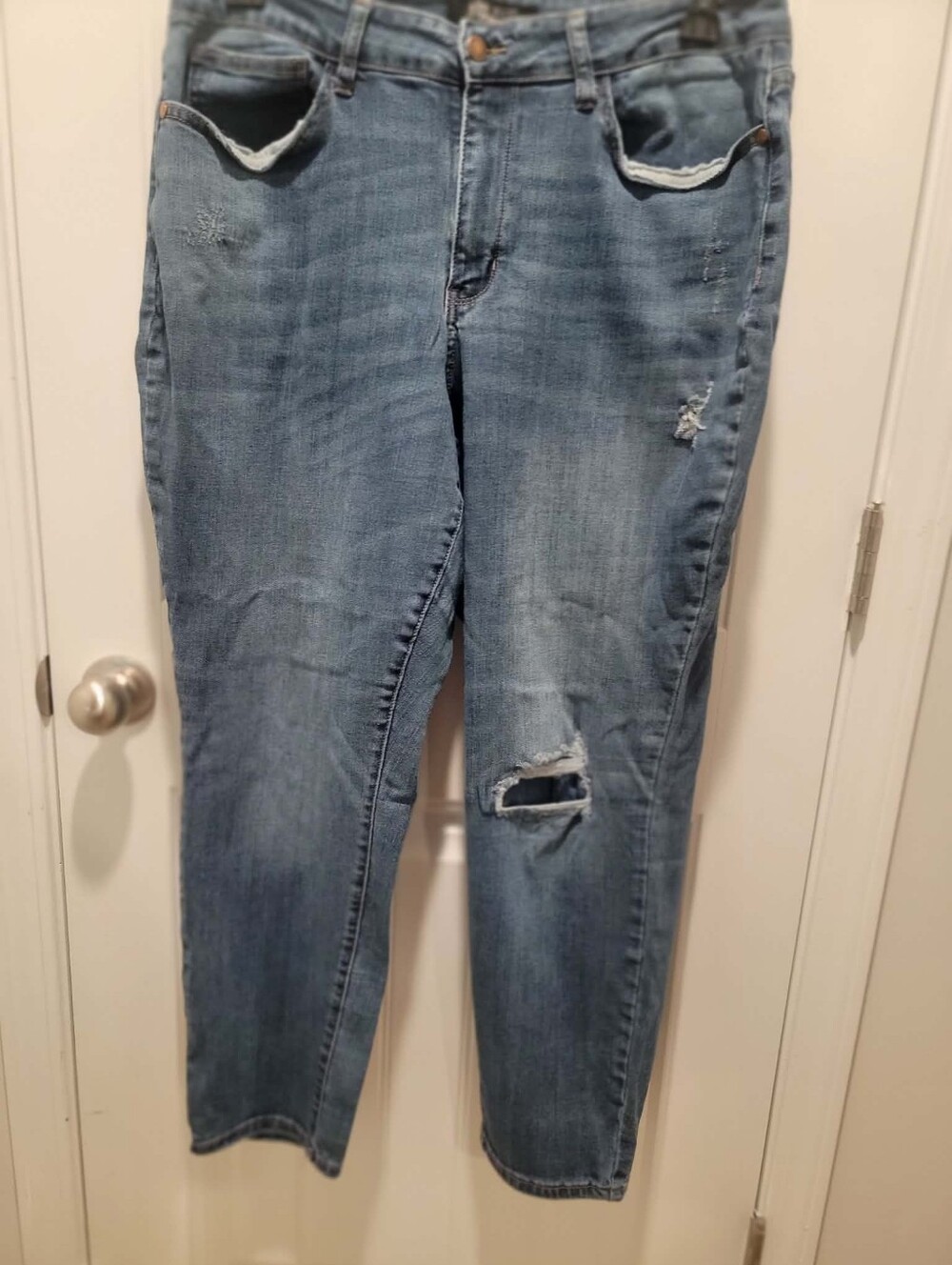 Judy Blue Plus Size 18W Distressed Straight Leg Stone Washed Denim Blue Jeans